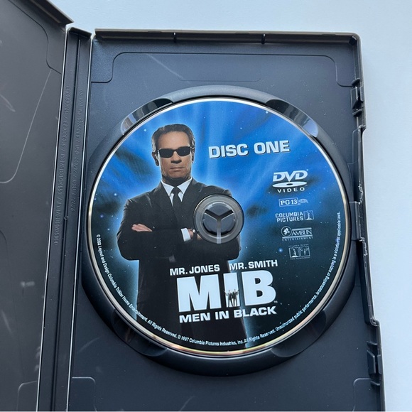 Men in Black (1997) DVD - Picture 5 of 5